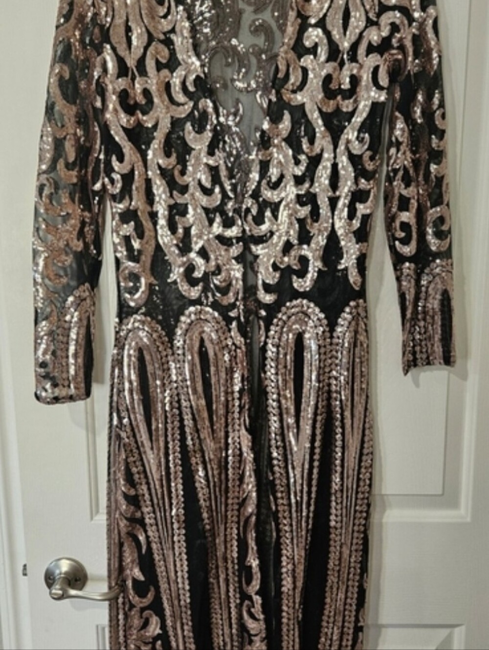 NEW! VENUS Duster with Rose Gold Sequin Trim. Great Layering Piece. Hook Closure